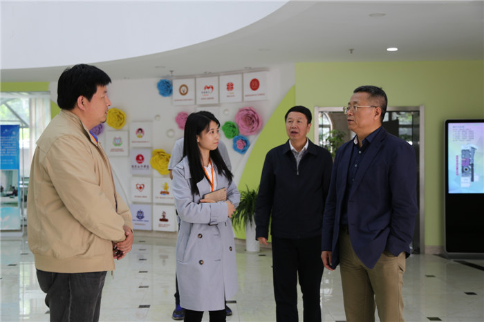 2017.4.27，公安部禁毒局副局长安国军一行视察江西省禁毒教育基地 01.jpg