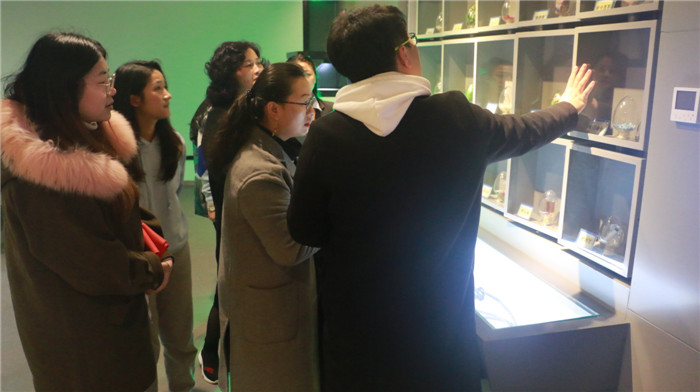 IMG_3040.jpg IMG_3040.jpg