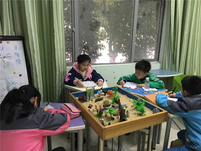 2_副本.jpg 2_副本.jpg